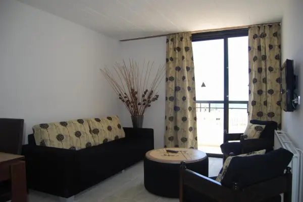 Agrino Hotel Apartments 4